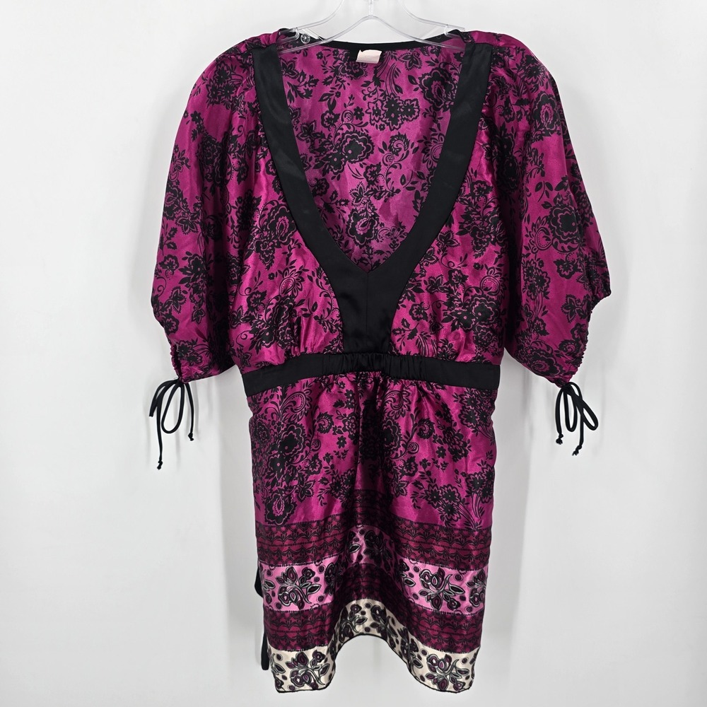 Torrid Blouse Womens Size 1 Black Pink Flowers Tunic Tie
